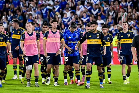 Los tres titulares de Boca que pueden perder su lugar tras la derrota ante Vélez