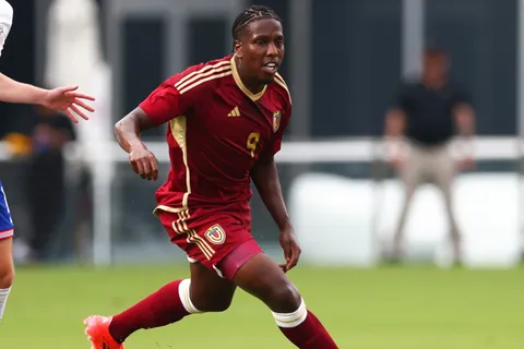 Boca lo pagó una fortuna en 2019 y ahora quedó libre otra vez: qué es de la vida de Jan Hurtado