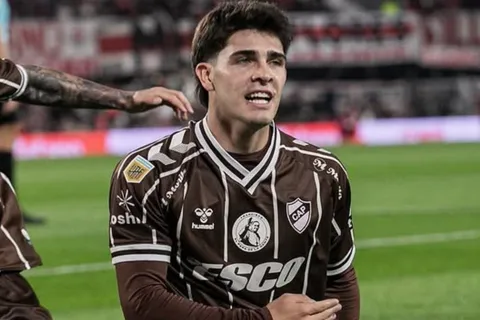 ¿Se va? Qué falta para que Boca cierre la venta de Vicente Taborda al fútbol europeo