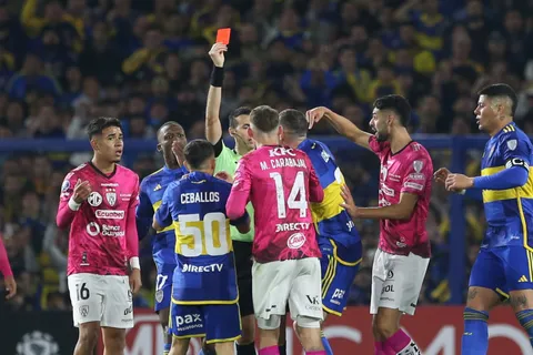 La bronca de un jugador de Independiente del Valle por la derrota ante Boca: "Terminaron pidiendo el tiempo"