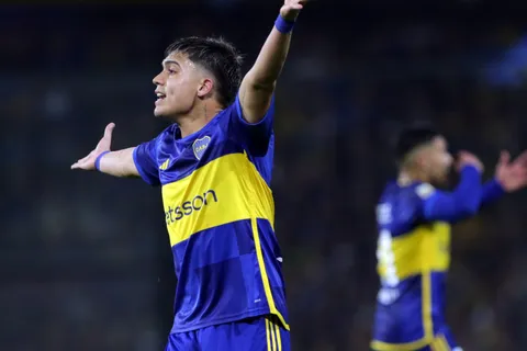 División entre los hinchas: estadísticas positivas y negativas de Zeballos en el torneo 