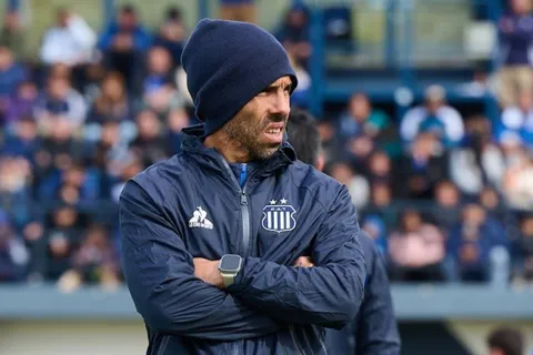 El nuevo sueño de Tevez ahora que es DT y no tiene que ver con Boca: "Me estoy preparando para eso"