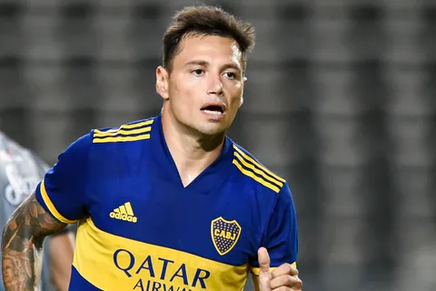 El mejor jugador de la historia del fútbol, según Mauro Zárate: "Es mi ídolo"