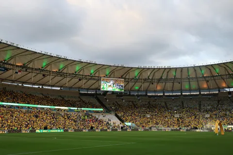 El Estadio Maracaná en un partido de la Selección de Brasil.