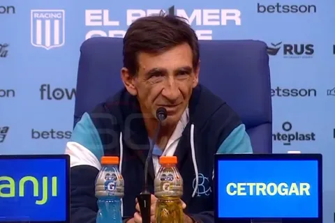 La insólita queja de Gustavo Costas por el gol del empate de Boca: "Ustedes lo vieron"