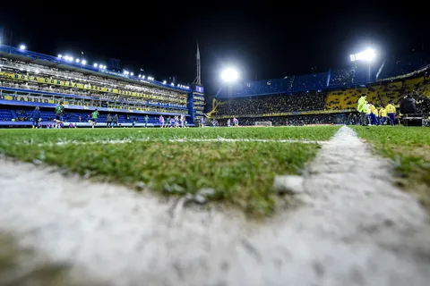 Cuánto va a tardar Boca en recuperar el estado del campo de juego de La Bombonera tras las elecciones