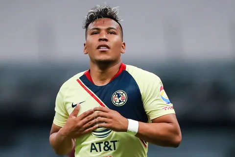 Roger Martínez