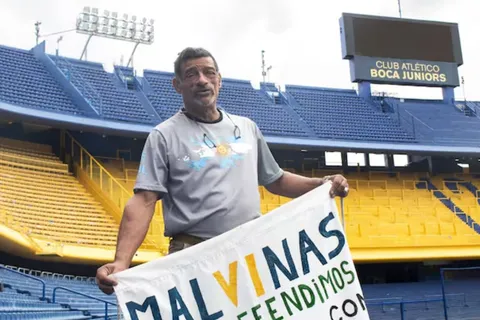 El cantito especial de un hincha de Boca que fue a Malvinas y lo ayudó a estar conectado con La Bombonera: "Esta campaña yo no puedo..."