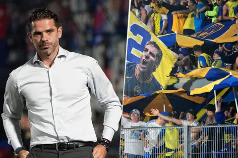 La bandera que apareció en la tribuna de Boca para Fernando Gago