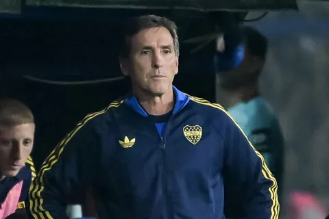Claudio Úbeda confirmó la formación de Boca para enfrentar a Independiente