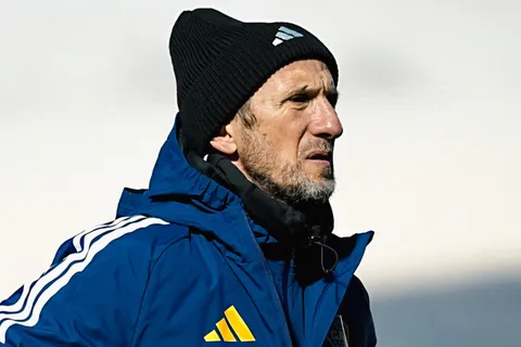 Cuáles son los dos dibujos posibles en Boca que piensa Rodolfo Arruabarrena