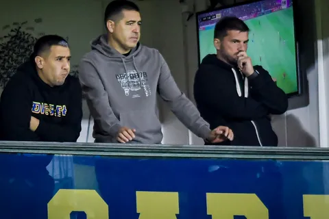Hugo Perotti fue duro con Riquelme: "La gente se va cansando"