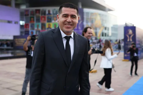 El invitado sorpresa que tiene que llevar Riquelme al sorteo del Mundial de Clubes 2025