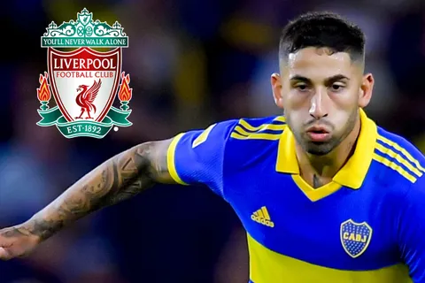 En Inglaterra se habla de Varela: la cifra que piensa ofrecerle Liverpool a Boca