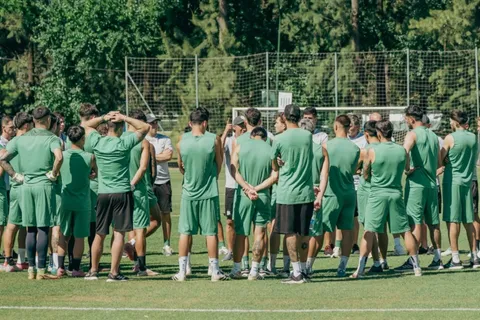 Suena en Boca y todavía no se definió su futuro, pero estalló de bronca: "Se habló de más"