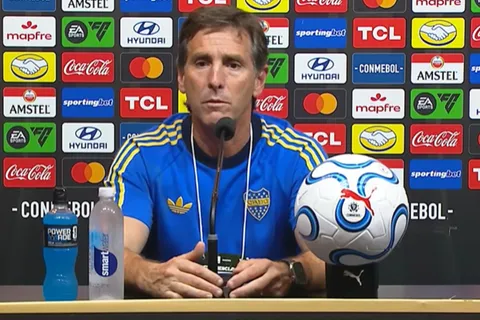 Claudio Úbeda liquidó al árbitro de Boca-Cruzeiro: "Lo vieron todos"