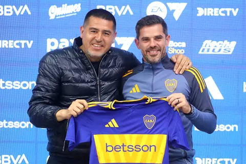 El problema entre Riquelme y Gago que afecta a Boca en la búsqueda de un nuevo DT