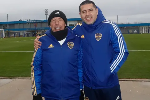 El primer movimiento que hará Riquelme con Russo tras la derrota de San Lorenzo