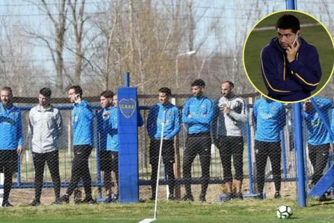 Inesperado: Riquelme llamó a un ex Boca para repatriarlo y su respuesta sorprendió a todos