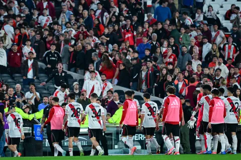 Clima caldeado: el picante cantito en River justo antes de Boca