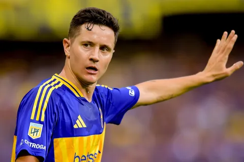 Ander Herrera podría volver a sumar minutos en Boca después de tres meses