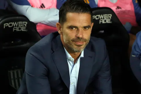 Fernando Gago, entrenador de Boca