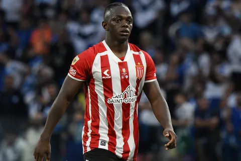 Edwuin Cetré fue buscado por Boca, pero ya no tiene tantas ganas de sumarse: "Quedó golpeado"