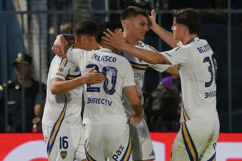 Zeballos y Zenón podrían dejar Boca en el próximo mercado