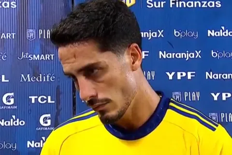 Figal, enojado tras la derrota ante Lanús en la previa del Superclásico