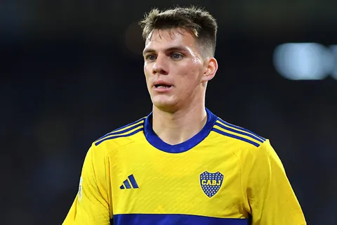 Vélez quiere a Zenón y le pidió condiciones a Boca: la postura del club con su salida