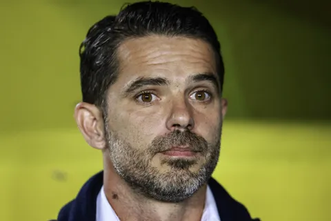 ¿No entra Merentiel? Fernando Gago puede sorprender en la formación de Boca ante Estudiantes