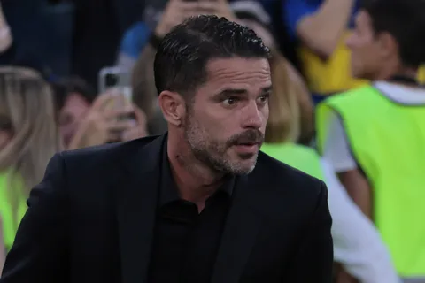 Fernando Gago, puertas adentro, trata a todos por igual en Boca: ¿para afuera es caso por caso?