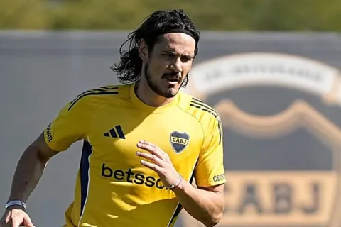 El mensaje de Edinson Cavani en plena recuperación: cuánto falta para su regreso en Boca