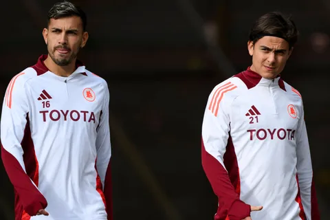 Atento, Boca: La sorpresiva frase del DT de Roma sobre Leandro Paredes y Paulo Dybala que podría cambiar el futuro