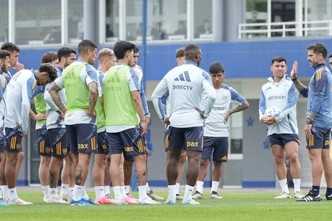 ¿El reemplazo de Medina? Santiago Dalmasso deslumbró a Gago en los entrenamientos y podría meterse en el equipo