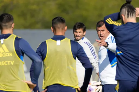Sin Zeballos: Almirón definió los concentrados para enfrentar a Rosario Central