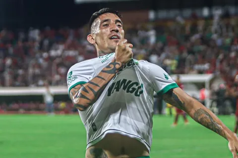 Ex Boca: el gran momento futbolístico que atraviesa Ricardo Centurión en Bolivia