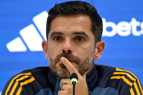 ¿Busca un equipo ideal? Gago blanqueó su postura sobre un "once de memoria" en Boca