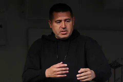 Juan Román Riquelme notó una carencia en el plantel de  Boca y por eso activó la llegada de Kevin Zenón