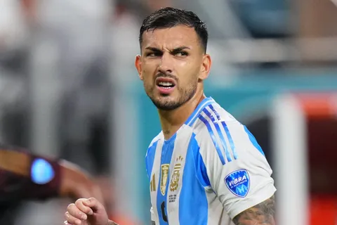 Una nueva versión acorrala a Leandro Paredes sobre su vuelta a Boca