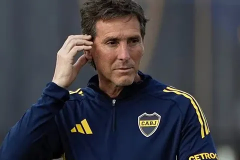 Una buena y dos incógnitas: las tres novedades que recibió Claudio Úbeda en el arranque de la semana en Boca Predio