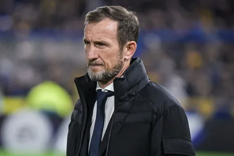 Rodolfo Arruabarrena hace un solo cambio: la formación confirmada de Boca vs. Vélez