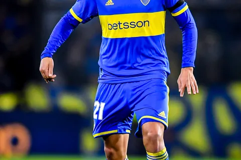 Equi Fernández seguirá su carrera en el fútbol árabe