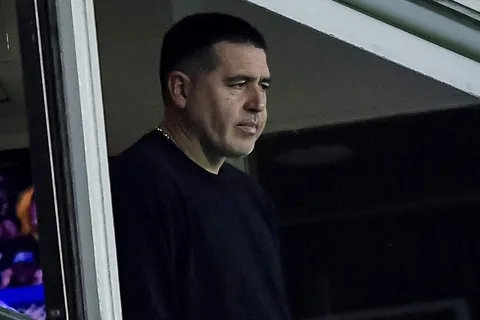 La postura de Juan Román Riquelme en este mercado ante la vuelta de Arruabarrena