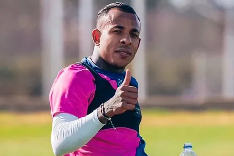 ¿Un aviso? La historia de Sebastián Villa antes de enfrentar a Boca