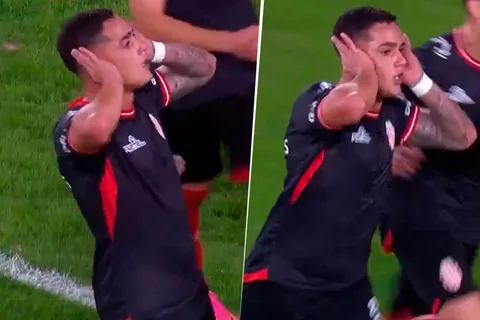 A lo Riquelme: el Toro Morales le convirtió a River y festejó haciendo el Topo Gigio