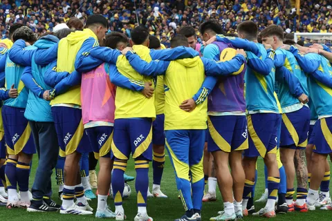 ¿Llega al Superclásico? Luis Advíncula está entre algodones a una semana del Boca-River