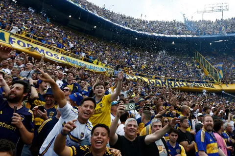 Los hinchas de Boca se burlaron de River por una publicación de CONMEBOL: "Ansioso por ver..."