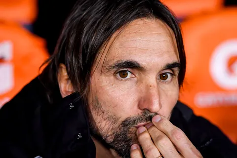 El manager de Huracán explotó contra Boca y Martínez: "No tuvo códigos"