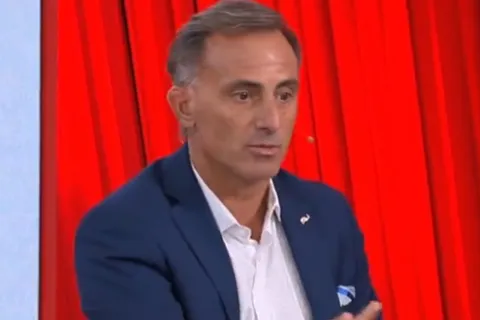 Diego Latorre, durísimo contra Carlos Palacios en Boca: "Vive en una realidad paralela, está extraviado"